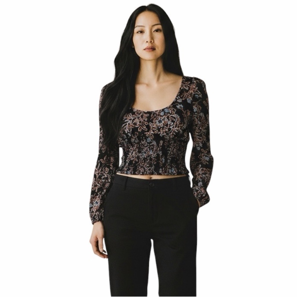 Free People Women's Santiago Top XS Black Floral Print Cropped Smocked OB1047028